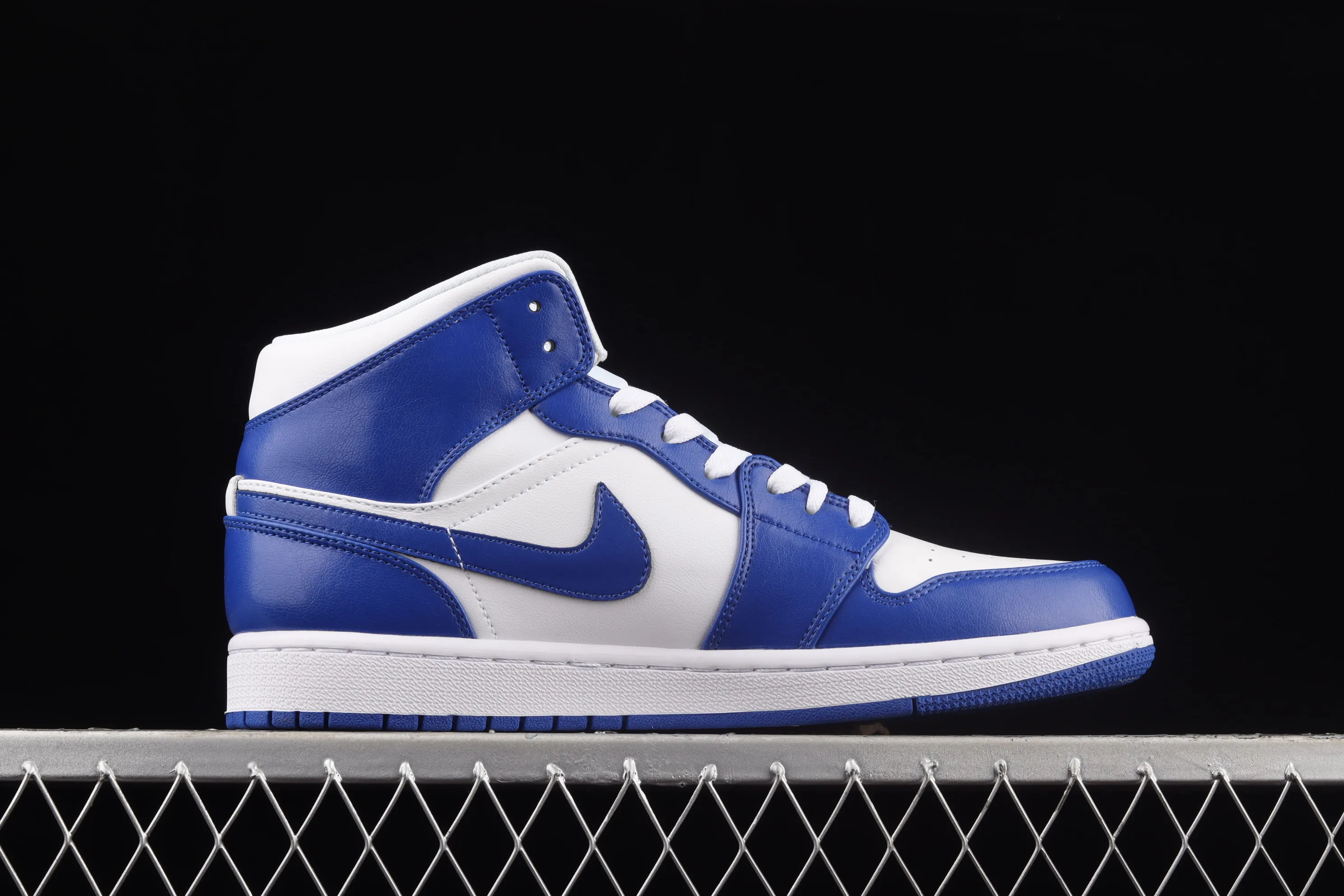 All categories Air Jordan Jordan series basketball shoes Air Jordan 1 Mid Air Jordan 1 Mid AJ1 Joe 1 Kentucky Blue Zhongbang basketball shoes BQ6472-104